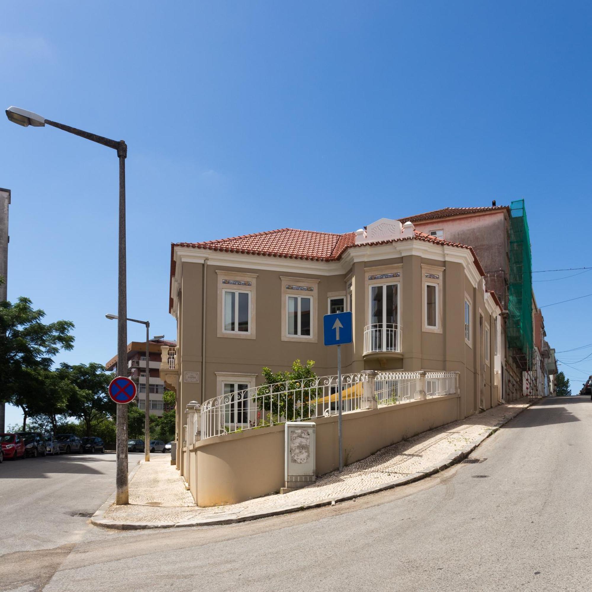 Vila Julieta Guesthouse Coimbra Kültér fotó